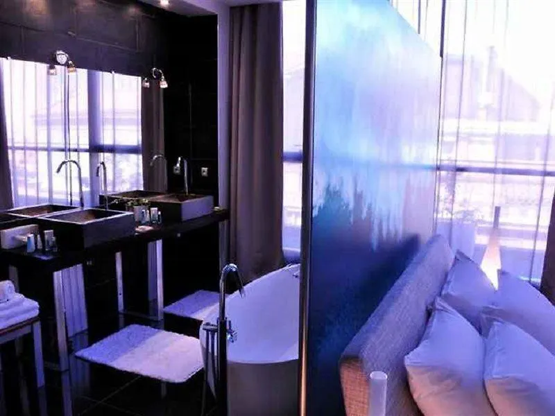 טולוז Hotel Les Bains Douches